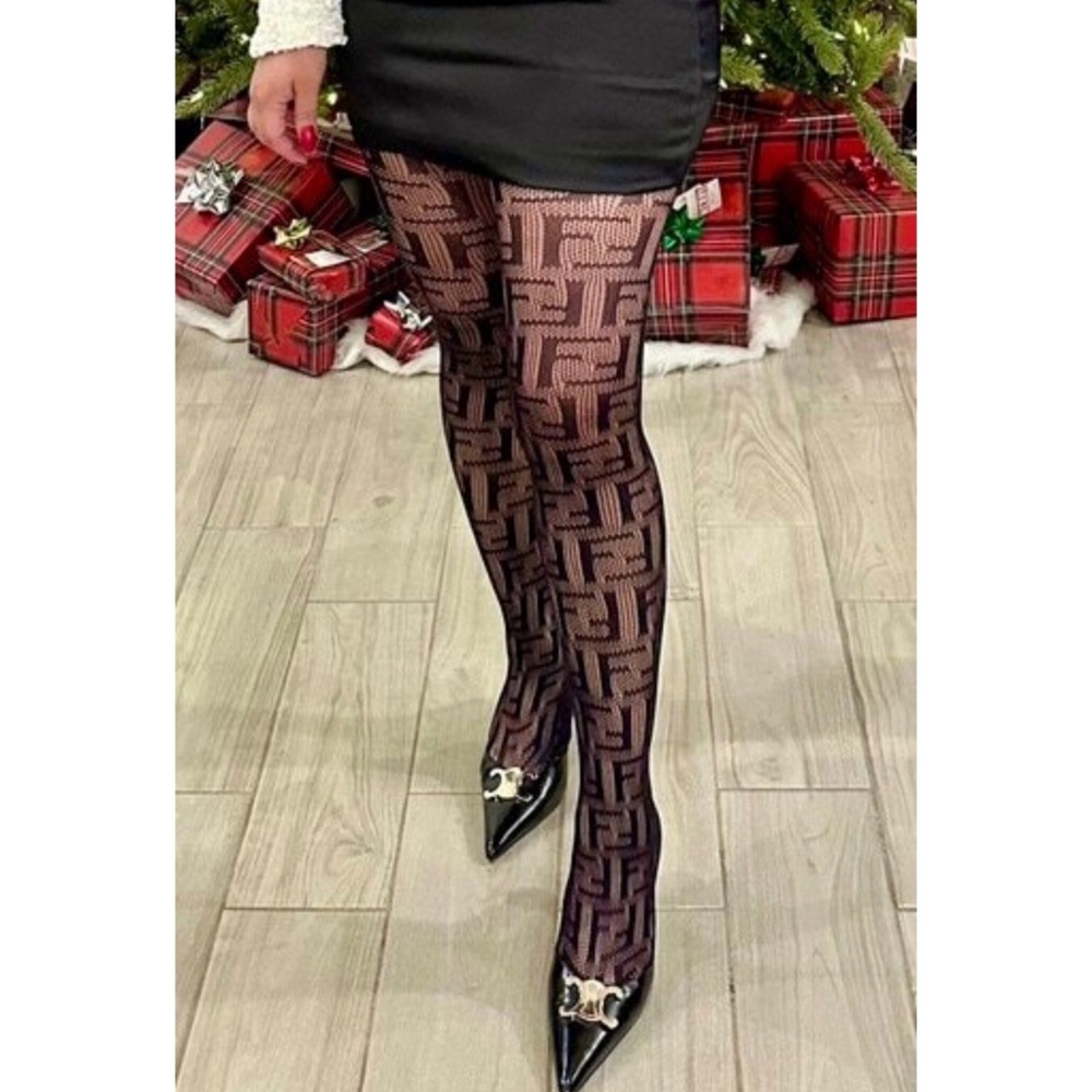 FASHION FISHNET STOCKINGS - Picture 3 of 8
